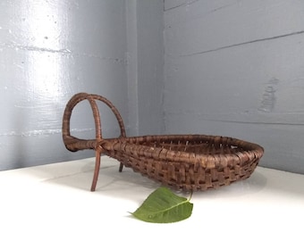 Vintage Footed Ornate Wicker Basket Dark Brown Tear Drop Shaped Table Centerpiece Display Kitchen Home Decor Photo Prop RhymeswithDaughter