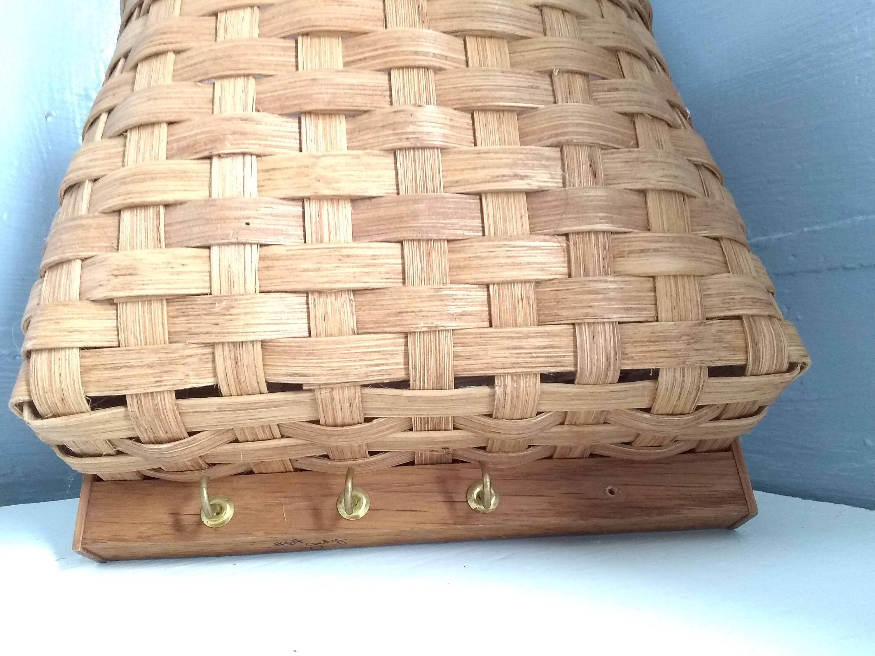 Vintage Hanging Basket Wicker Farmhouse Country Kitchen Decor Craft