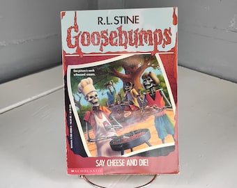 Say Cheese And Die Number 4 Goosebumps R.L. Stine 1st Edition 90s Collectable Book Horror Fiction RhymeswithDaughter