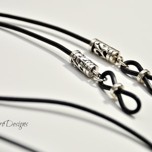 Women&#39;s Eyeglass Chain, Readers Chain, Eyeglass Chain,Sunglasses Chain, Black Silver Eyeglass Chain,Glasses Chain, Beaded Glasses Chain