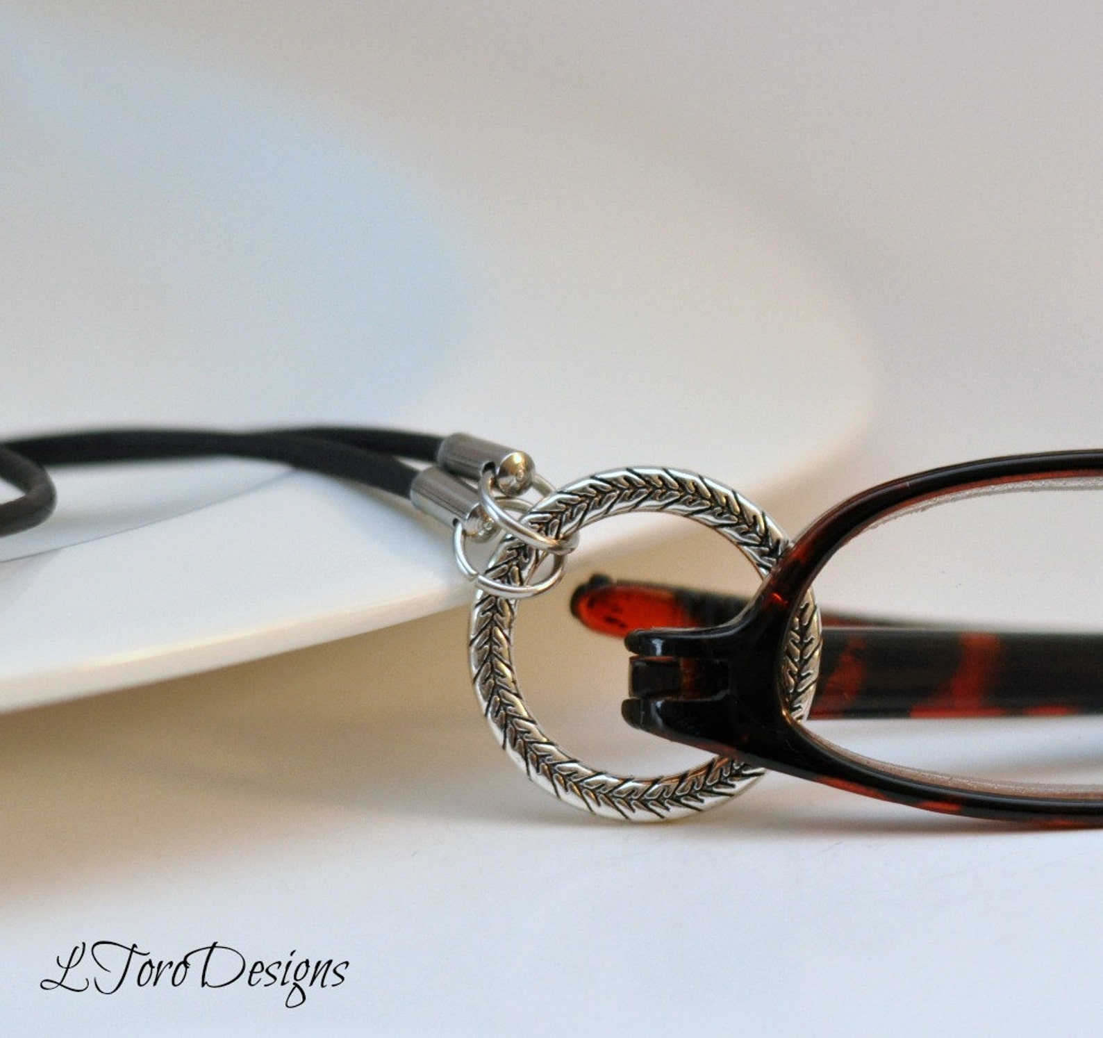 Loop Lanyard Leather Eyeglass Leash Women's Eyeglass Etsy