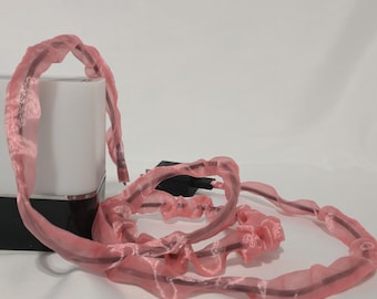 Cubiertas para cables de teléfonos celulares, parlantes y otros dispositivos tecnológicos