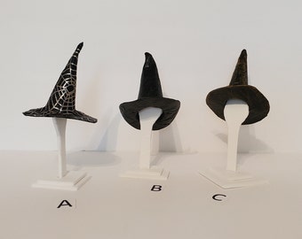 Halloween Decorations,  Miniature Witch Hat, Fits small reptiles and furry animals