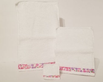 Long Bath Towel Set in your choice of White or Lilac with pretty floral trim, as a set or separate