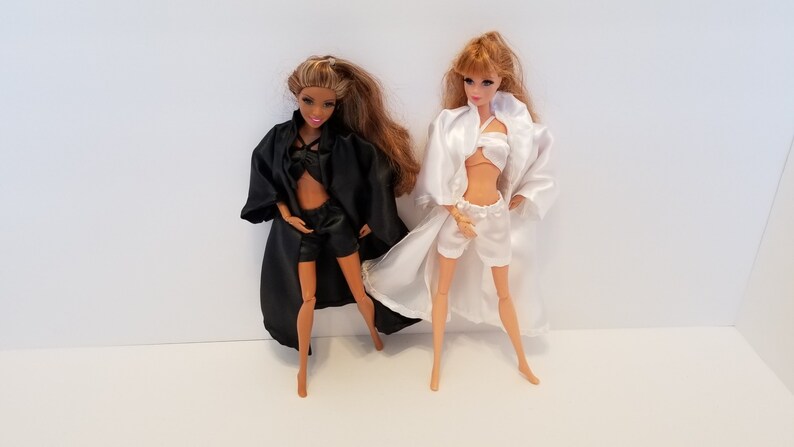 CURVY BARBIE DOLL CLOTHES SHINY LAVENDER COLORED SATIN FLOOR LENGTH DRESS