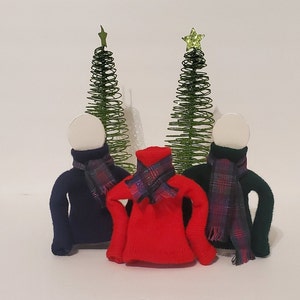 Doll Scarf, Plaid Scarf with Metallic Threads for your Fashion Doll or Action Figure