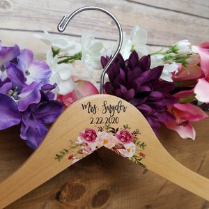 Wedding Dress Hanger for Bride, Bridesmaids, Flower Girl, Mother of the Bride, Mother of the Groom - Gift for Bridesmaids - Gift for Bride