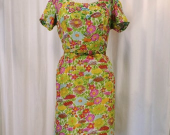 Vintage 1960's Fitted Vivid Floral Beaded Day Dress // 30" W Size 8