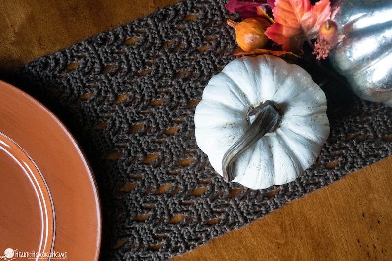 Fall Table Runner CROCHET PATTERN image 1