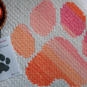 Paw Print Kennel Blanket *** CROCHET PATTERN ***