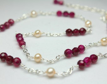 Red Agate Choker, Gemstone Station Necklace, Freshwater Pearls, Simple Gemstone Necklace