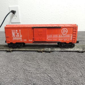 Lionel 6464-525 M & St L box car.