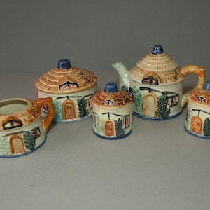Japan Cottage Tea Set