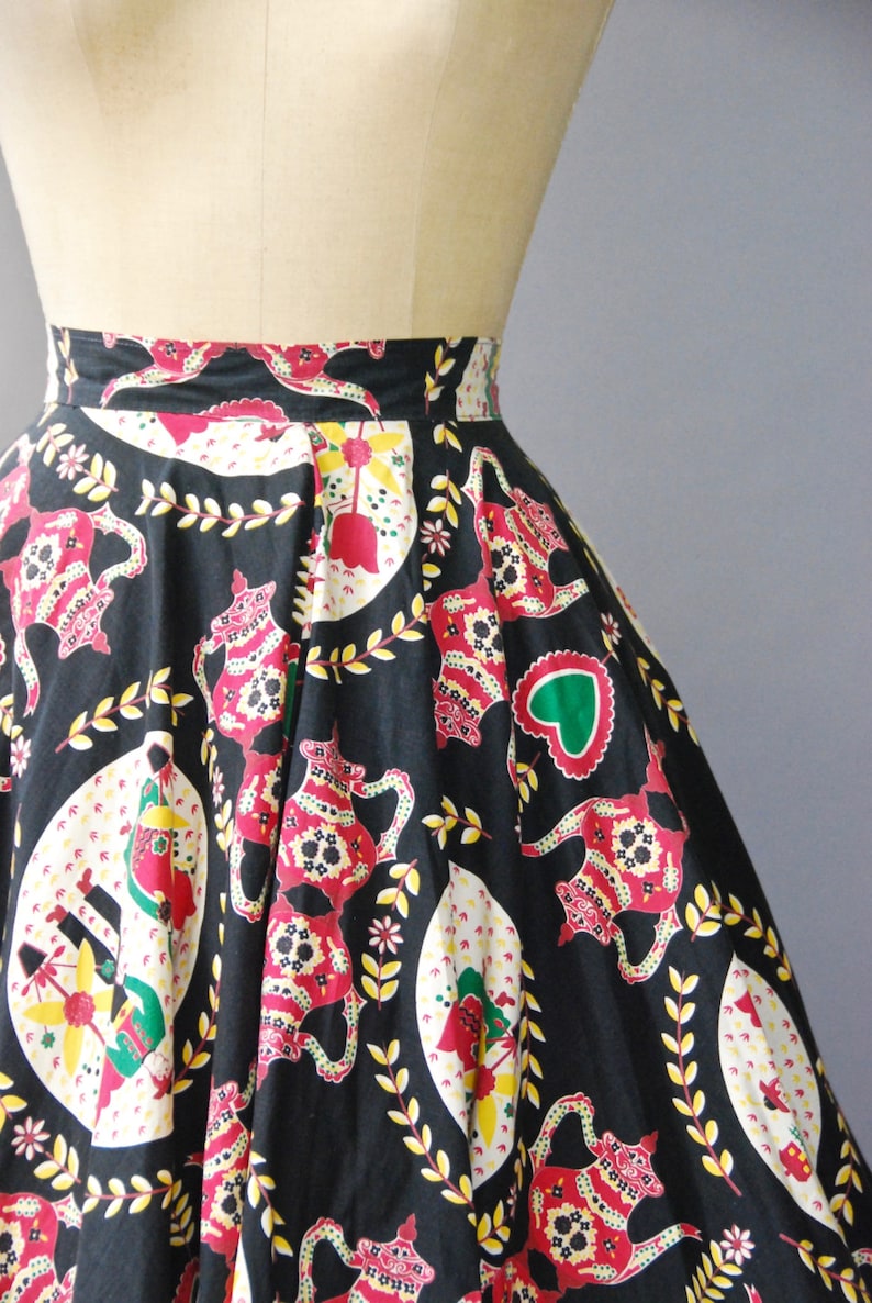 1950's Black Cotton Novelty Print Skirt small Etsy