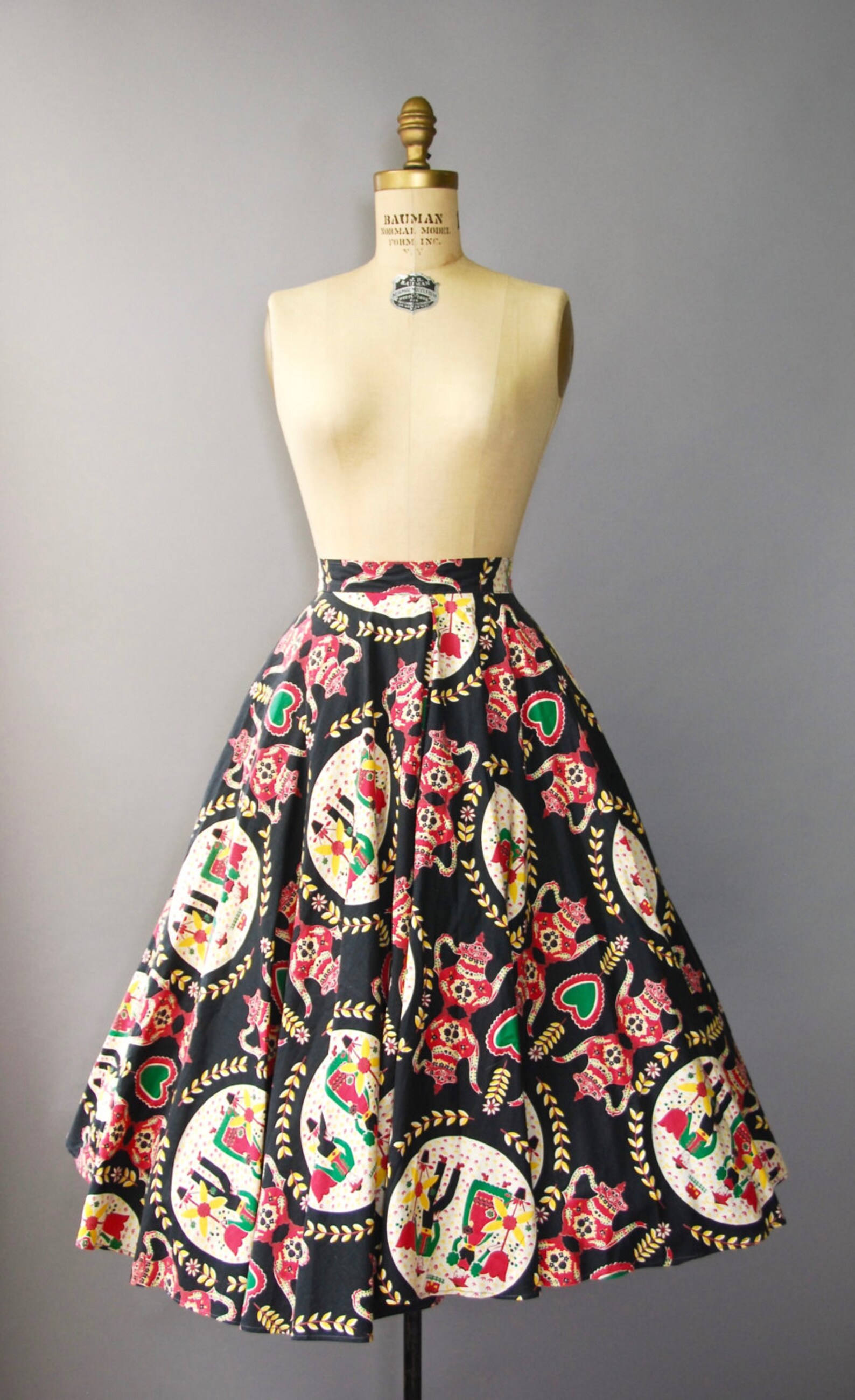 1950's Black Cotton Novelty Print Skirt small Etsy