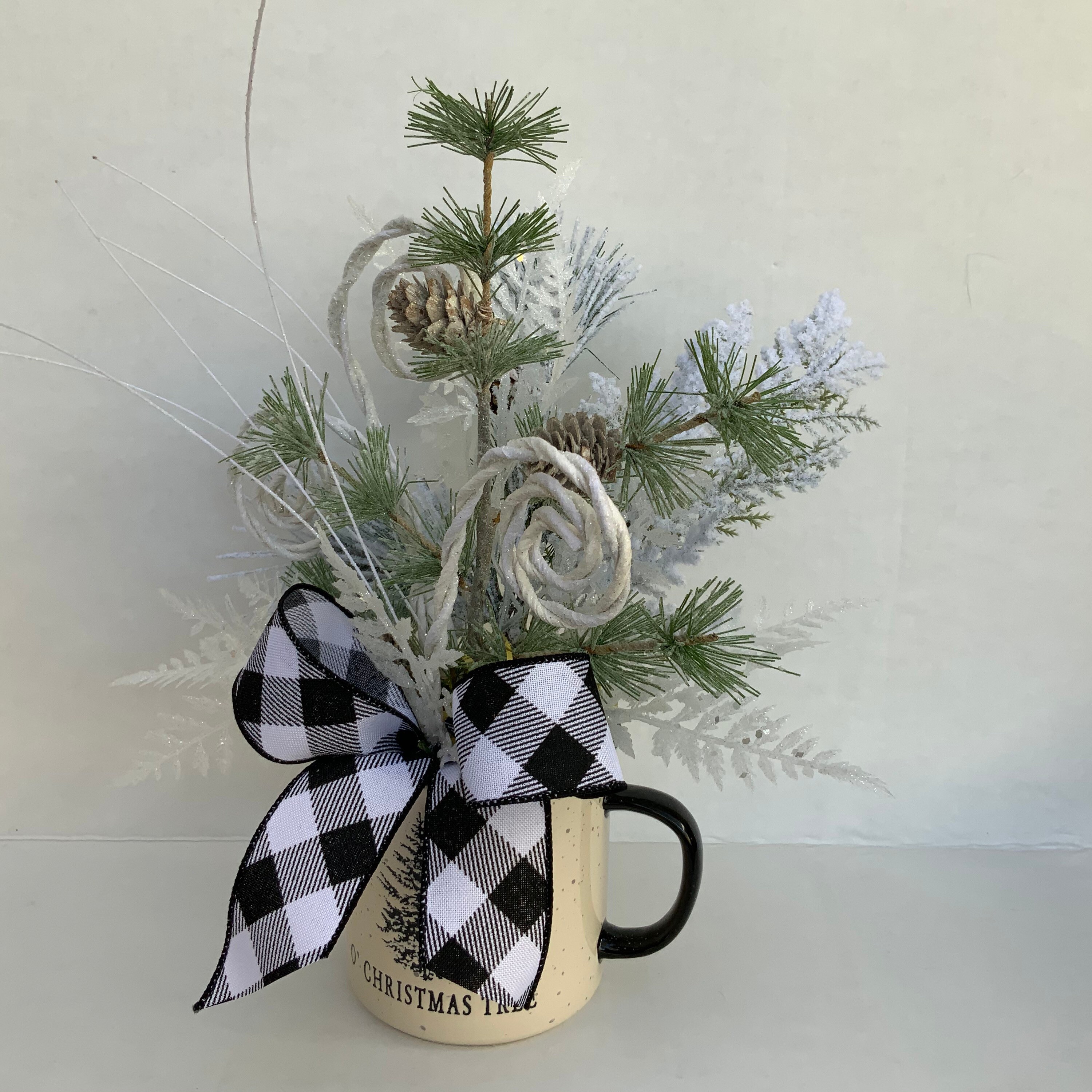 Christmas Mug Centerpiece, Christmas Arrangement, Coffee Mug