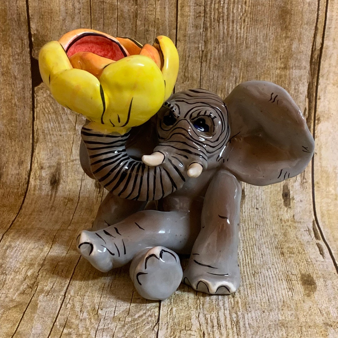 Vintage SWAK Elephant Candle Holder With Flower Figurine Lynda