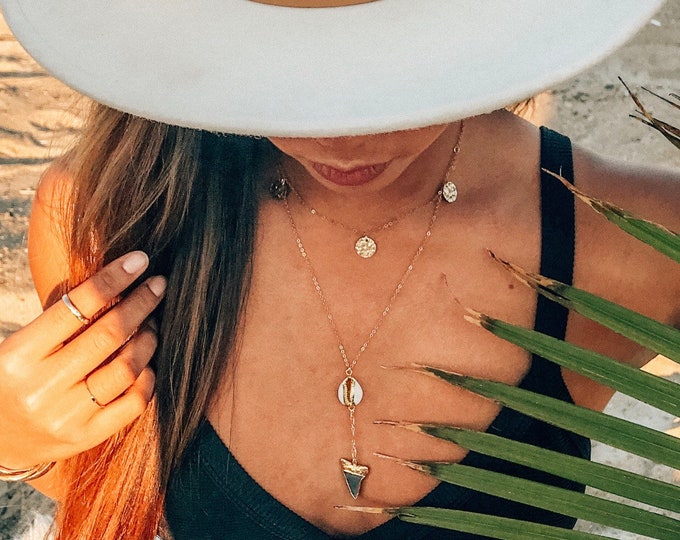 Cowry Shell Teeth New // Shark Tooth Cowrie Shell Lariat Necklace - Etsy