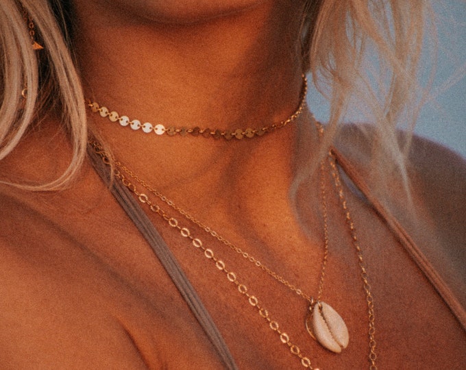 New! // Sterling Silver or Gold Filled Disc Choker