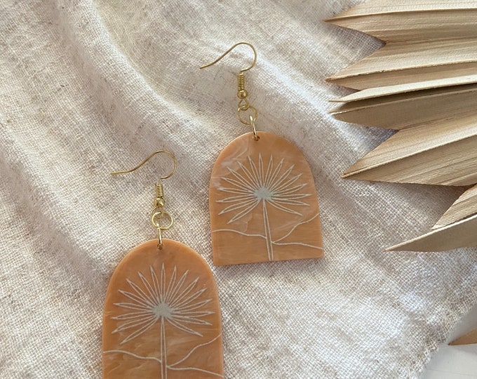 New! // Neutral Palm Acrylic Dome Earrings