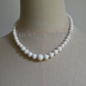 pure white gradually necklace.White shell necklace,wedding necklace,shell necklace,choker necklace,Beaded Necklace, gift,solid white bead