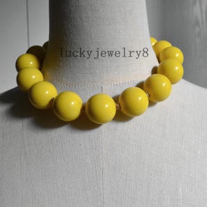 Yellow pearl necklace,25mm yellow pearl necklace,wedding gift.choker necklace,Oversize Pearl Necklace.light weight pearl necklace.
