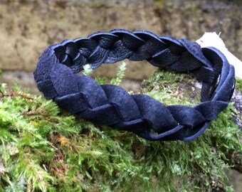 Black braided lambskin leather diffuser bracelet - soft and flexible - use with essential oils for aromatherapy