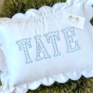 Funda de almohada bordada personalizada para bebé, decoración de guardería, funda de almohada monogramada