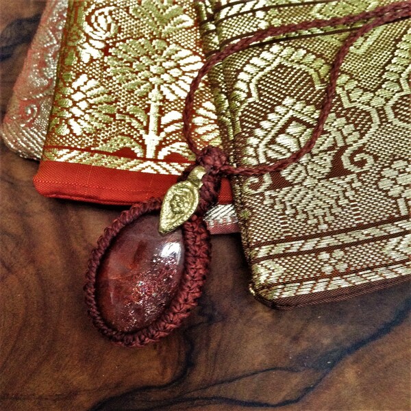 Sunstone necklace, rare gemstone, boyfriend gift, husband gift, man necklace, viking necklace, sunstone, orange, brown, brass, macrame, rock