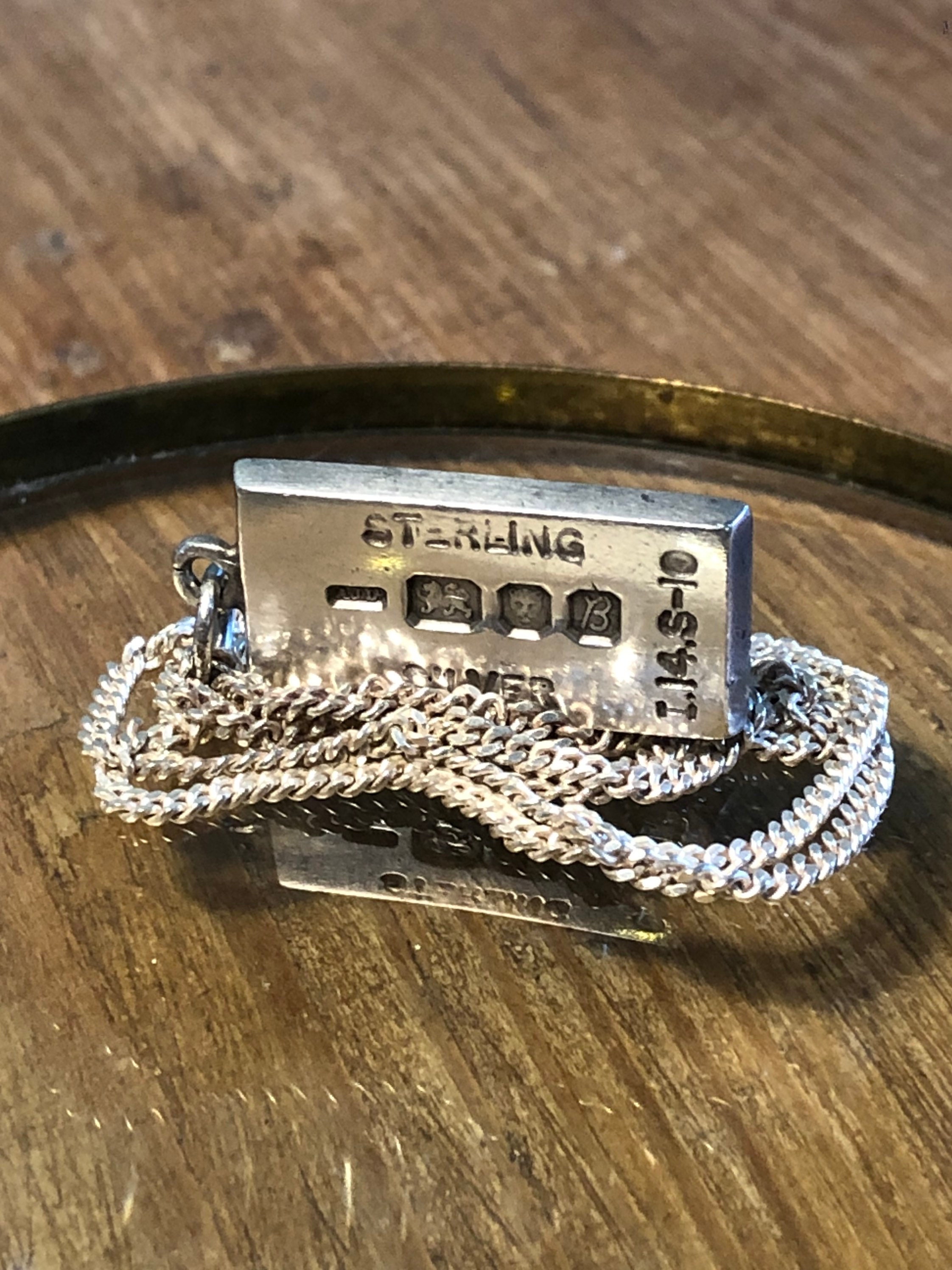 売れ筋アイテムラン Vintage Silver Ingot Pendant, Silver Chain, 1976, London アクセサリー