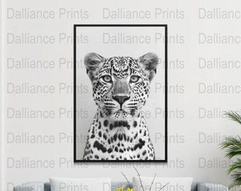 Leopard Poster - Leopard Print - Leopard Wall Art - Leopard Photo - Digital Download - High Quality 300dpi - JPEG file - Unique Artwork