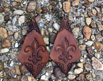 Fleur De lis Stamp Leather earrings- Tooled Leather Earrings