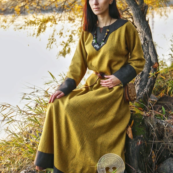 Early Medieval Viking wool dress with hems for Viking woman costume and reenactment| Viking Kirtle Cote Garb | Medieval wool basic dress