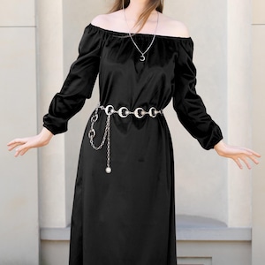 Medieval Renaissance Faire Off-Shoulder Elasticated Satin Cotton Wide Loose Chemise Peasant Dress with Long Puffy Sleeves for LARP cosplay