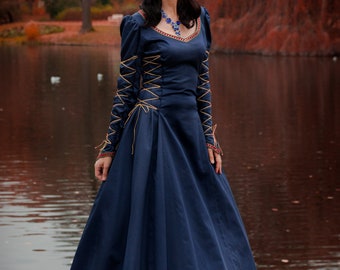 MEDIEVAL DREAM | Fantasy wide satin cotton dress with binding |Tied renaissance inspired rich dress | Elven queen dress | LARP fairy dress