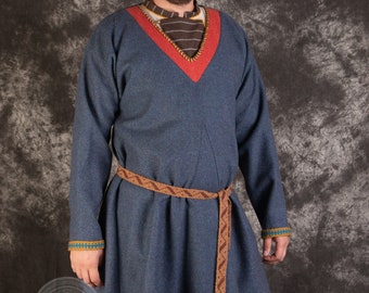 SKJOLDEHAMN | Early Medieval Viking  set of clothes with medium wool tunic and thin wool shirt for Viking man costume and reenactment