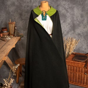 Wool warm half circle cloak with 100% linen lining round neckline for Viking and Slavic man and woman, Medieval reenaction and cosplay, LARP