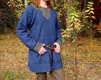 Early Medieval Scandinavian Viking Hedeby wool tunic for Viking man and Viking costume for reenactment, basic Viking woollen tunic for man