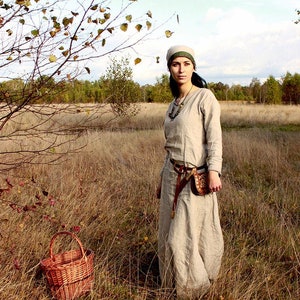 Early Medieval  Birka basic linen underdress for Viking and Slavic woman historical reenactment costume with 2 gussets, slit neckline, larp