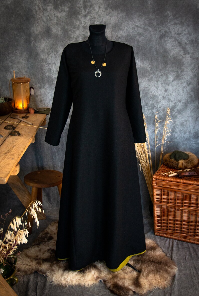 Early Medieval Birka warm wool dress T-tunic with two wedges, round neckline for Viking and Slavic woman historical reenactment costume image 8