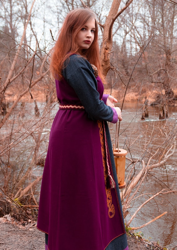 Early Medieval Viking Woollen Apron Dress With Handmade Silk Embroidery for  Viking Reenactors and Viking Costume, Viking Woman Wool Dress -  Canada