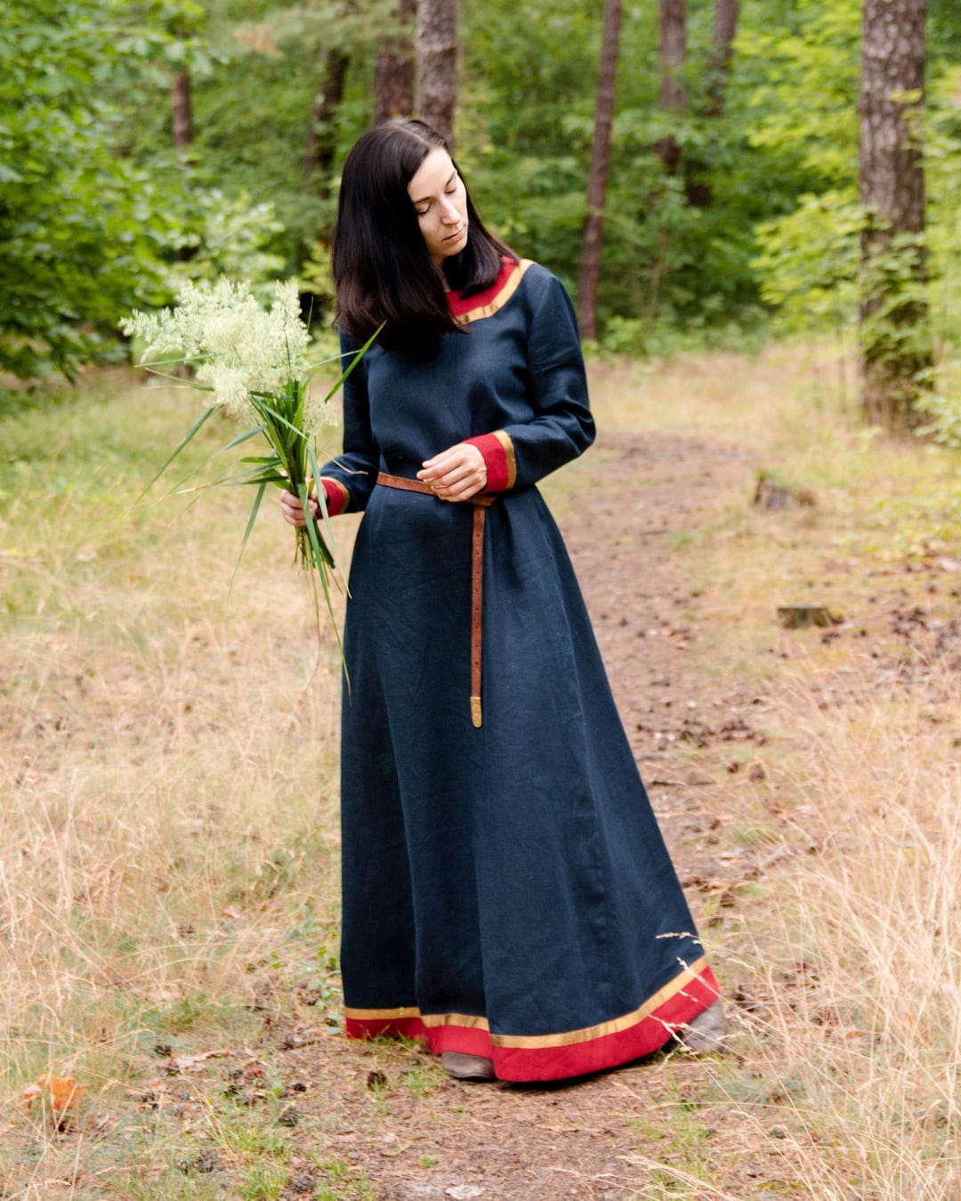 linen viking dress Viking linen dress Wulflund