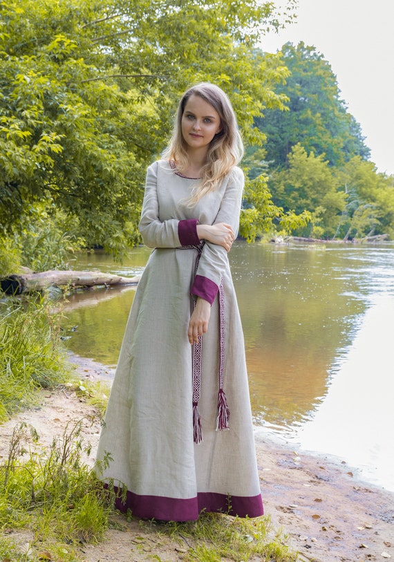 Early Medieval Linen Underdress With Linen Hems and Woven Trim for Viking  and Slavic Woman, Viking and Slavic Reenactment and Cosplay 