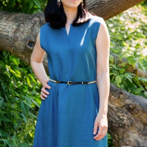 Frühmittelalterliches Birka-Kleid aus Naturleinen, ärmellos, weites Maxi-Kleid mit kleinem Schlitz, V-Ausschnitt für slawische Wikingerin, LARP Ren Faire Bild 4