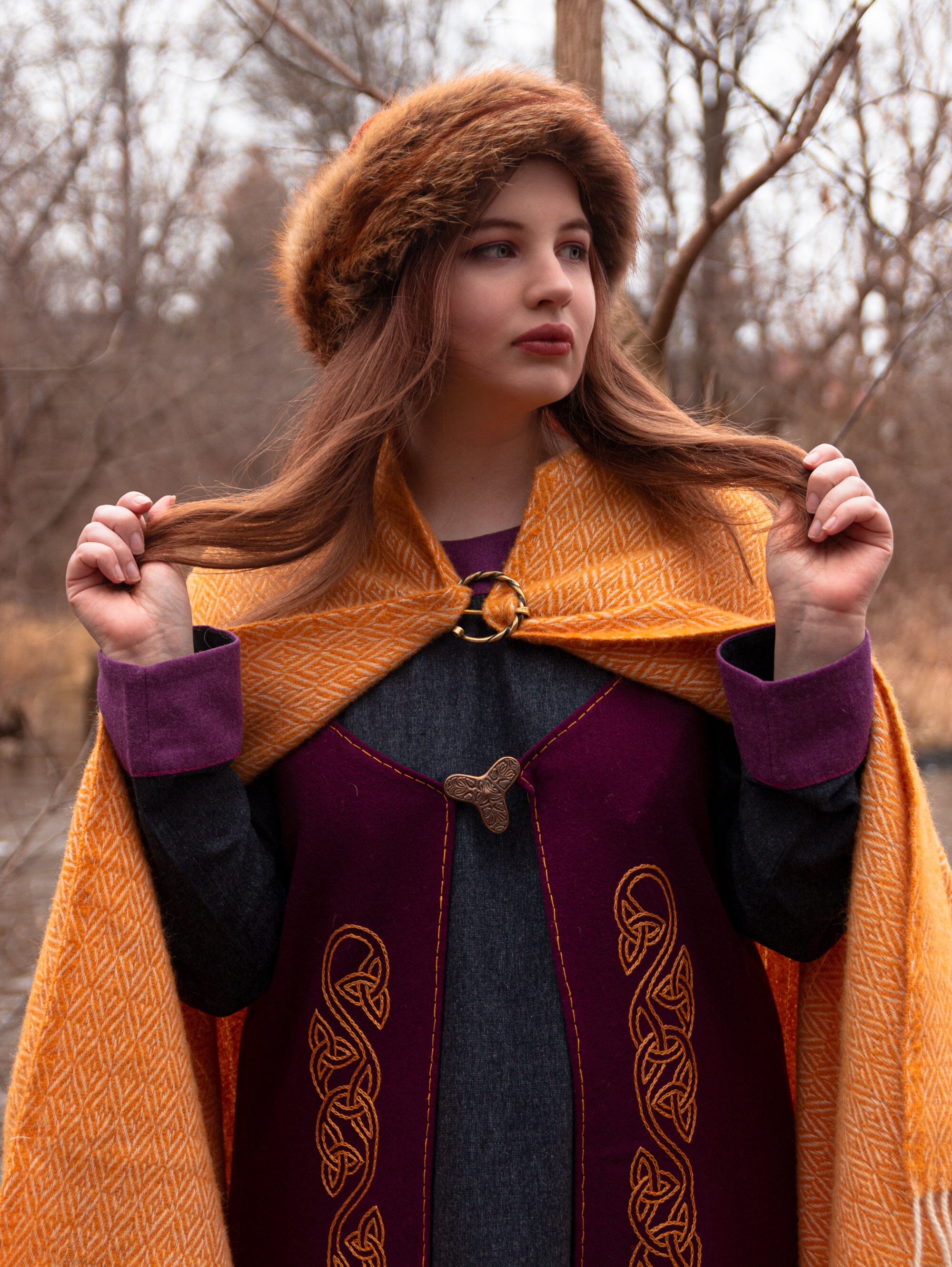 Early Medieval Diamond Wool Round Hat With Red Fox Fur Linen Early Medieval Diamond Wool Round Hat With Red Fox Fur Linen