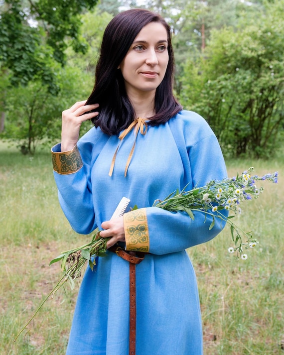 Early Medieval Pskov Kiev Rus Natural Linen Dress with Hand-block Stamped Embroidered Silk Trim for Slavic Viking woman historical costume