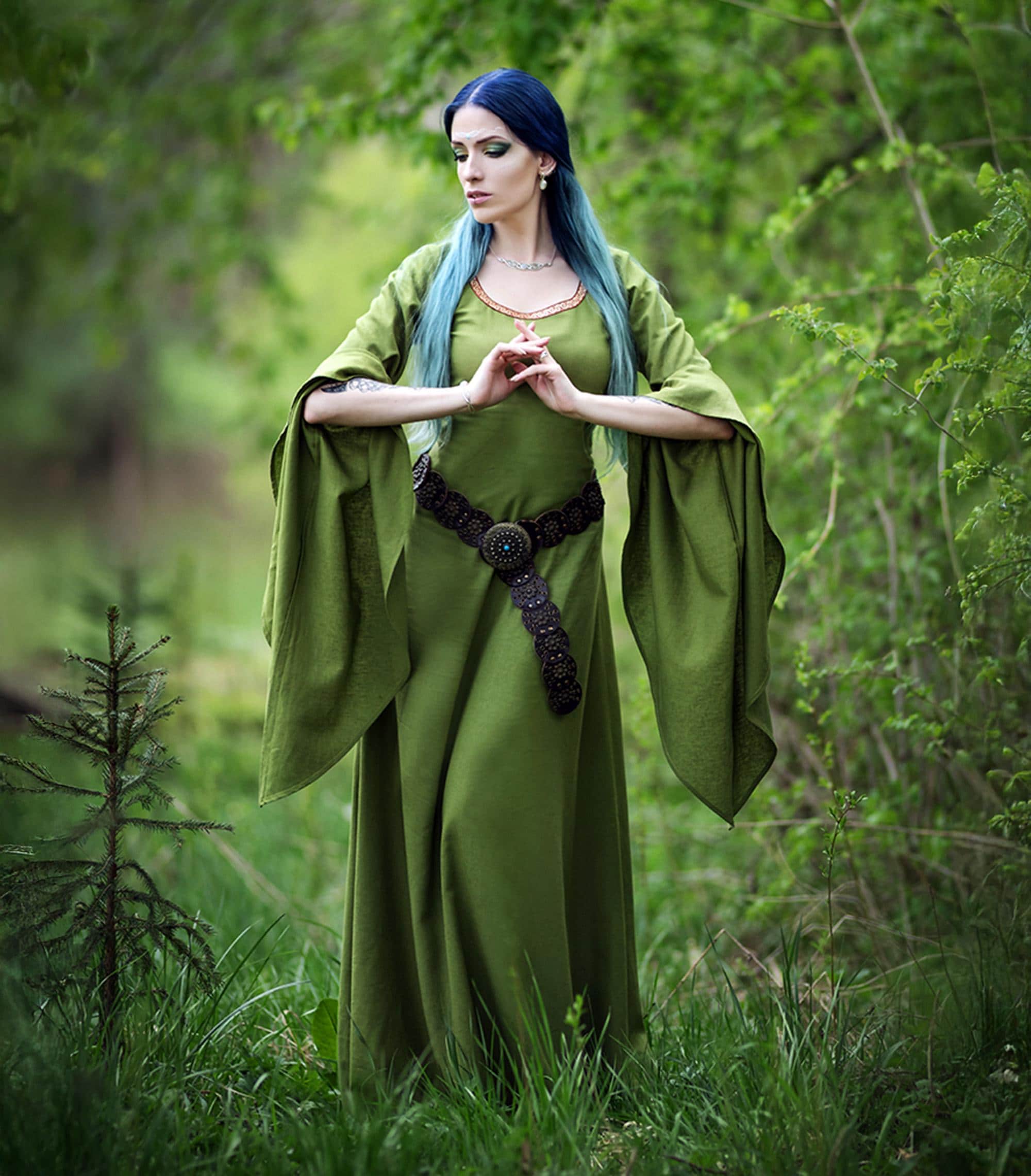 Celtic Dark Green Wedding Dress - Etsy