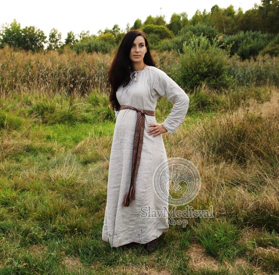 Early Medieval Pskov Wide Basic Linen Underdress With Gathered Neckline for  Slavic and Viking Woman Historical Costume or for Pregnant Women -   Canada