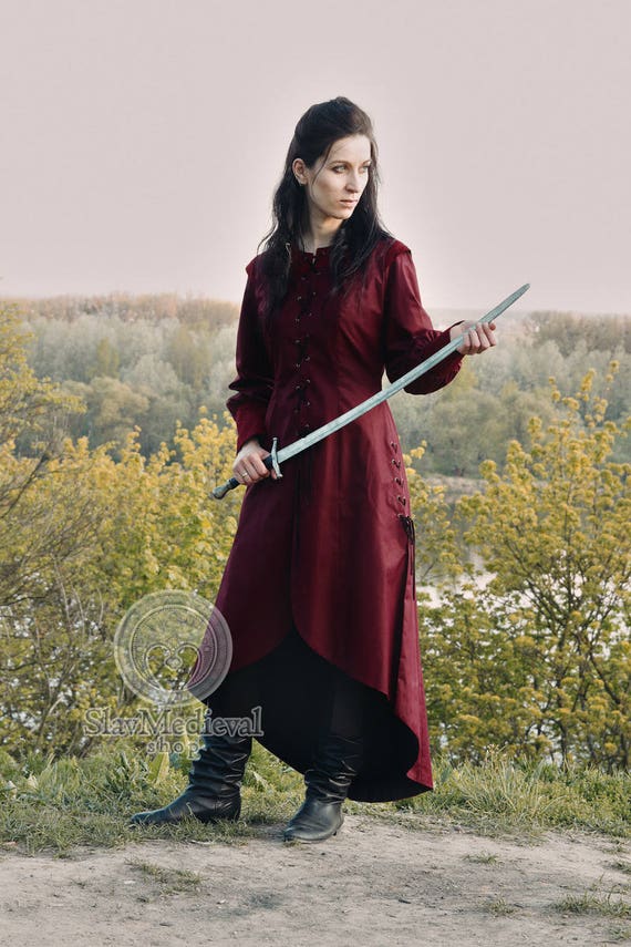 RED SHIELDMAIDEN Women Battle Coat the Vikings Queen Lagertha Cosplay Wheel  of Time Costume Woman Warrior LARP 