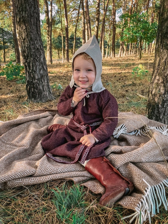 Elf Girl Small Childrens Costume To Fit Child Of Height 110cm 122cm Elf Girl Small Childrens Costume To Fit Child Of Height 110cm 122cm